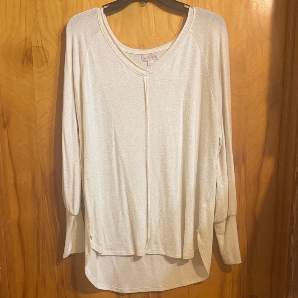 Knox Rose Cream V-Neck Long Sleeve Top
